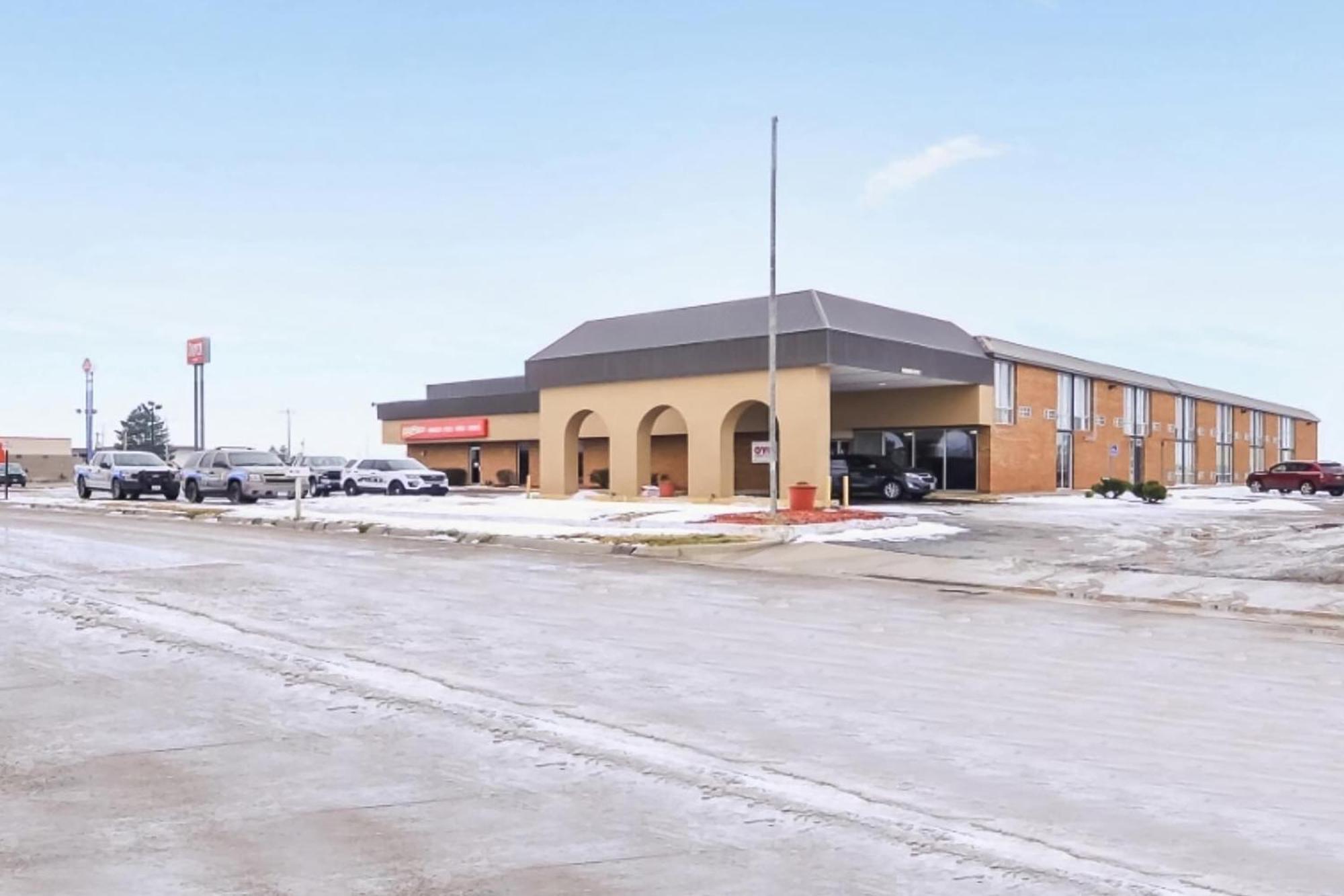 Oyo Hotel Goodland Ks Hwy 24 מראה חיצוני תמונה